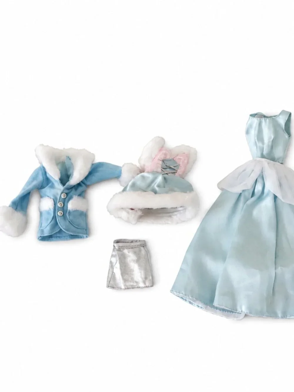 Vintage Disney Cinderella Fashion Doll Clothing Lot
